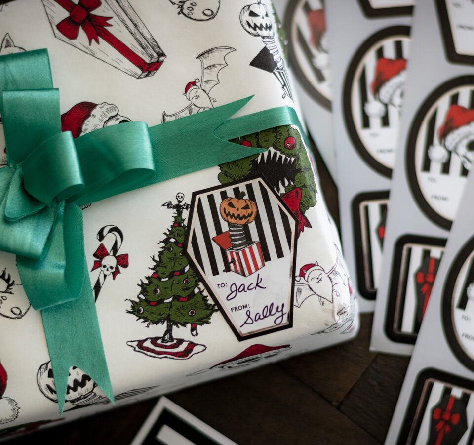 Gothic Christmas Creepmas Gift Tags