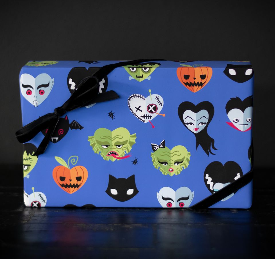Universal Monster heart print Spooky Gift Wrap