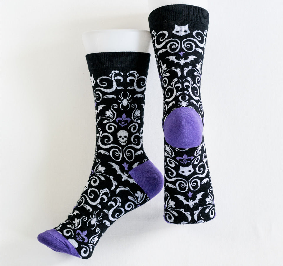 Gothic Skull Spooky Cat Damask Socks