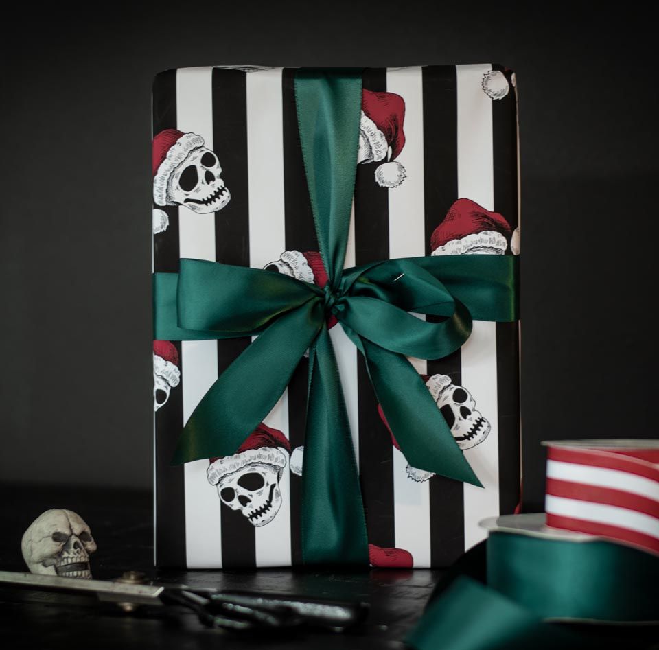 Gothic Santa Skull Skeleton Christmas Gift Wrap